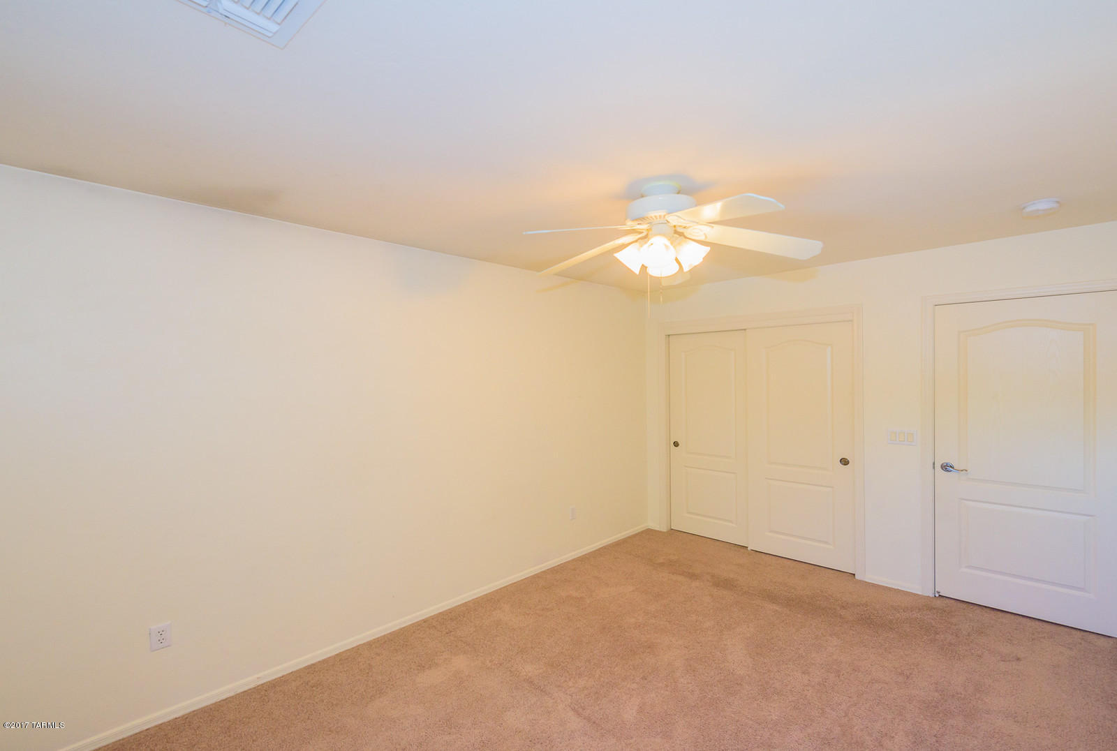 955 South Sposito Place Vail, AZ 85641 - Photo 21 of 26