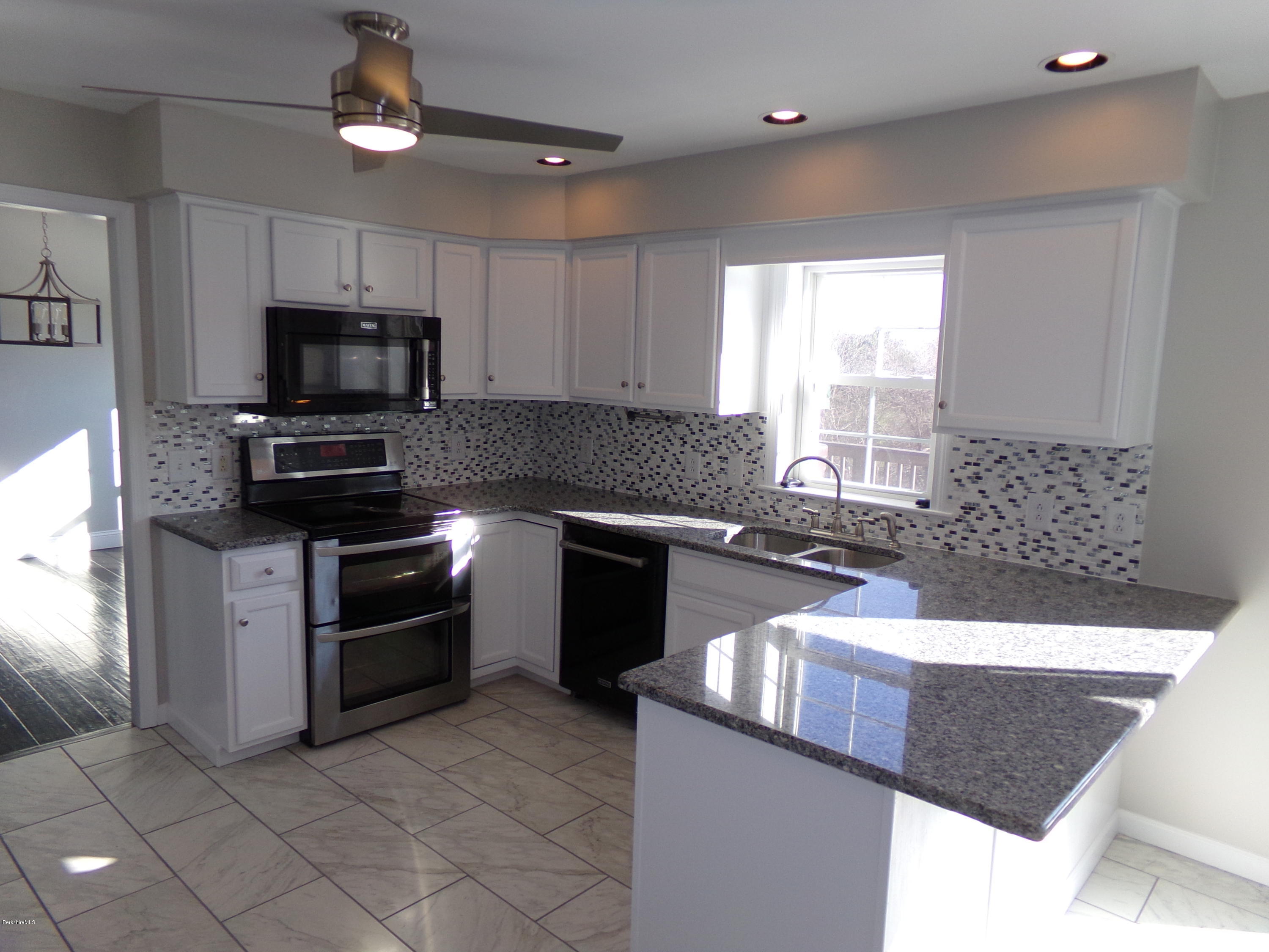 133 Balance Rock Road Lanesborough, MA 01237 - Photo 7 of 22 109_0112