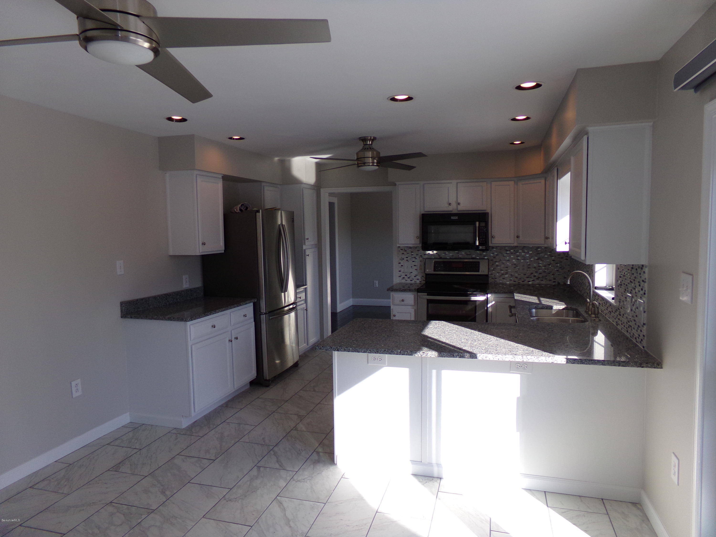 133 Balance Rock Road Lanesborough, MA 01237 - Photo 8 of 22 109_0113