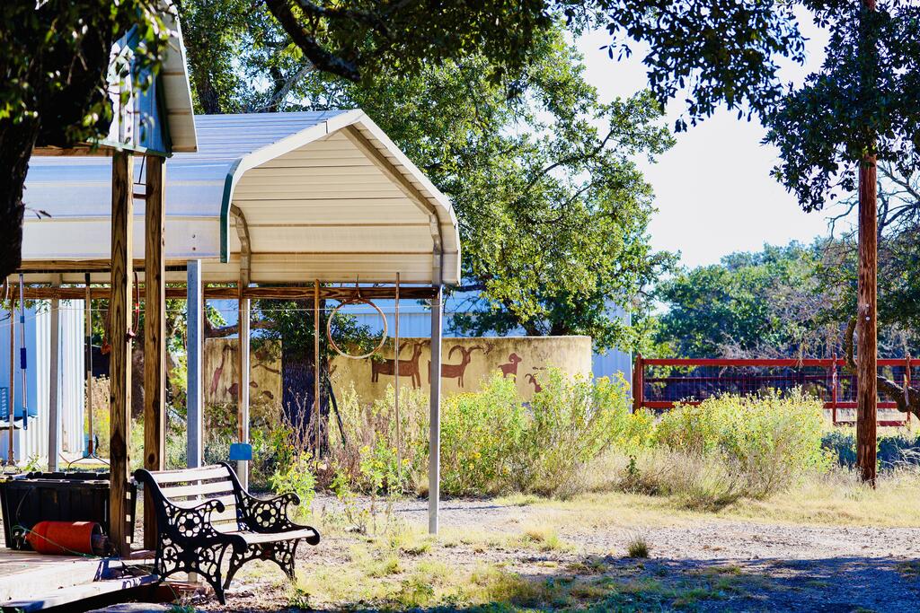 1031 Shin Oak Road, Unit 323 Menard, TX 76859 - Photo 9 of 28 Gallery Image 9