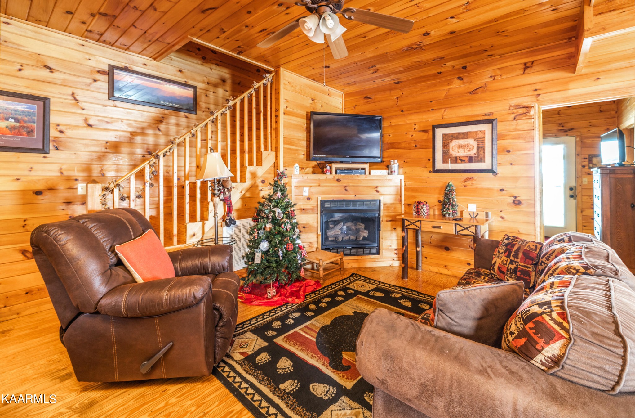 2036 Ridge Road, Unit STE 9 Pigeon Forge, TN 37863 - Photo 3 of 21