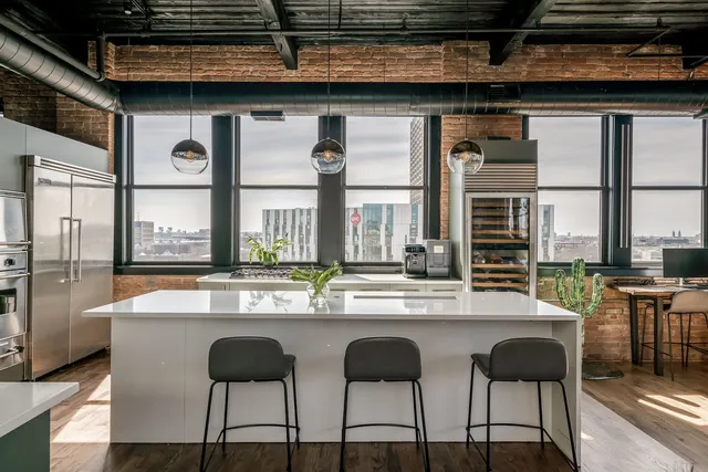 $1,475,000 | 411 South Sangamon Street, Unit 8BC, Chicago, IL 60607