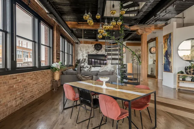 $1,475,000 | 411 South Sangamon Street, Unit 8BC, Chicago, IL 60607