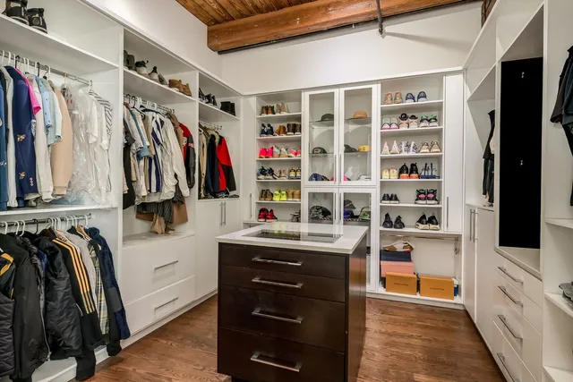 $1,475,000 | 411 South Sangamon Street, Unit 8BC, Chicago, IL 60607