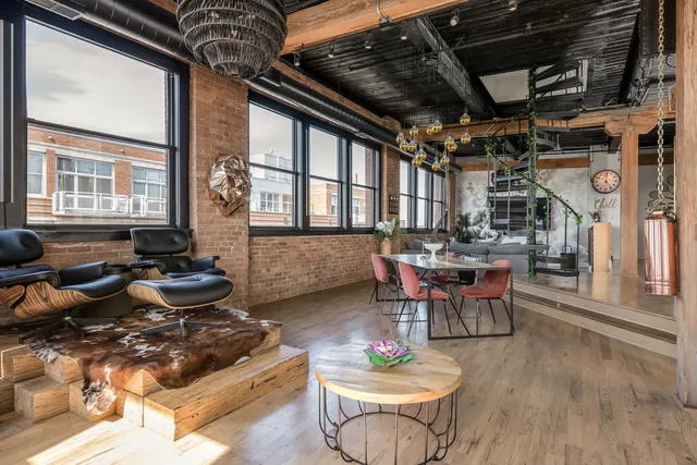$1,475,000 | 411 South Sangamon Street, Unit 8BC, Chicago, IL 60607