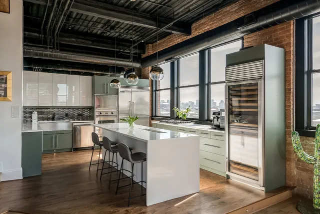 $1,475,000 | 411 South Sangamon Street, Unit 8BC, Chicago, IL 60607