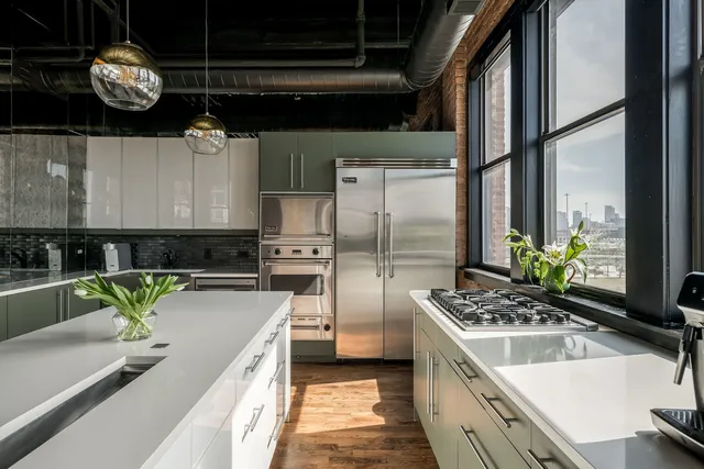 $1,475,000 | 411 South Sangamon Street, Unit 8BC, Chicago, IL 60607