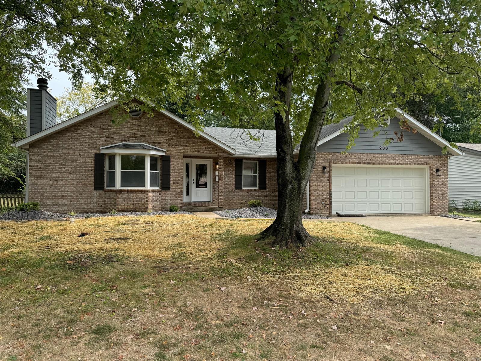 238 Weber Road O'Fallon, IL 62269 - Photo 3 of 34 Gallery Image 3
