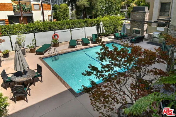 $3,995 | 11640 Woodbridge Street, Unit 106, Studio City, CA 91604