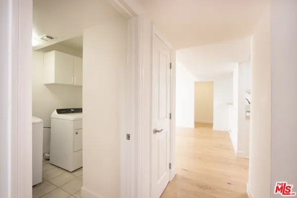 $3,995 | 11640 Woodbridge Street, Unit 106, Studio City, CA 91604