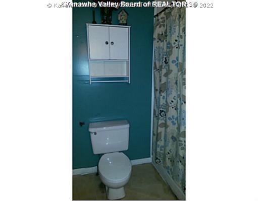 771 Klondyke Road Ripley, WV 25271 - Photo 12 of 13 Main Level Bathroom.