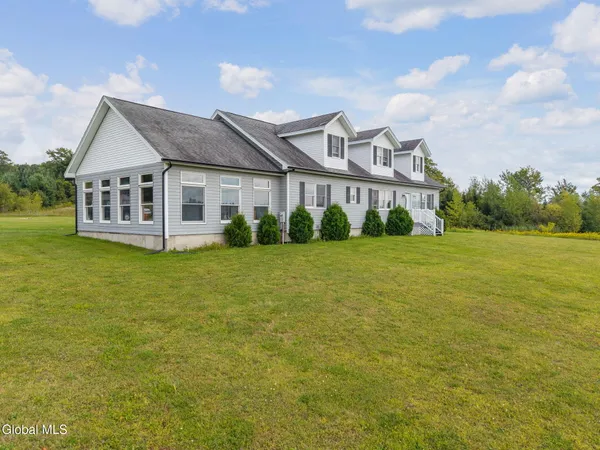 $530,000 | 113 Bluebird Lane, Gloversville, NY 12078