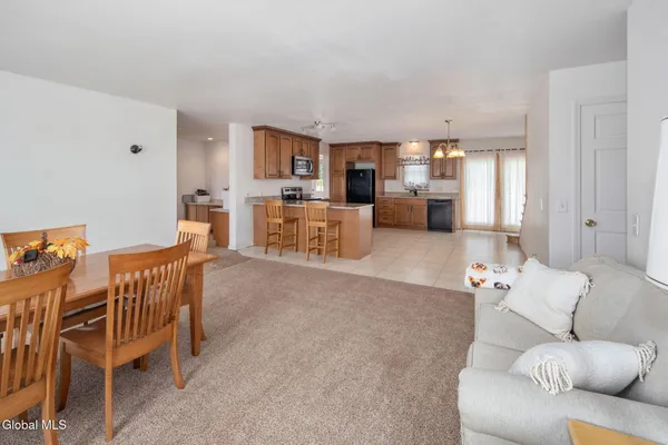 $530,000 | 113 Bluebird Lane, Gloversville, NY 12078