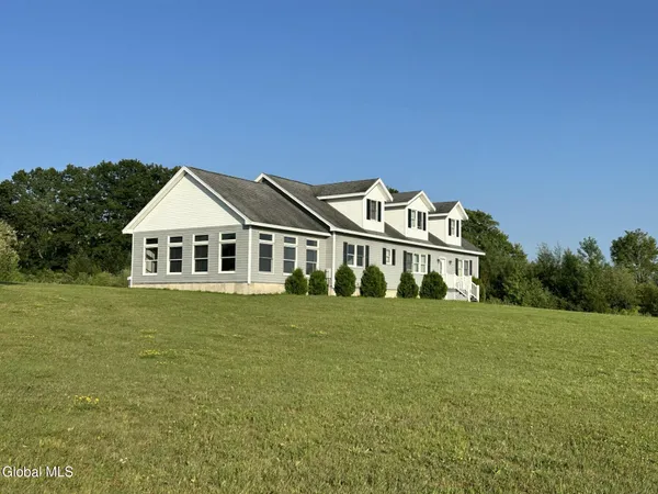 $530,000 | 113 Bluebird Lane, Gloversville, NY 12078