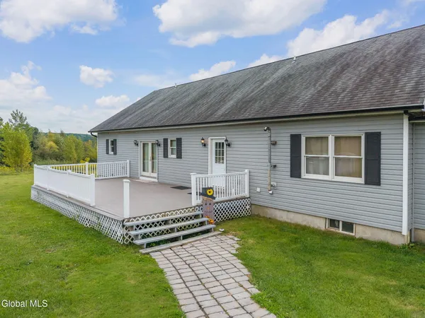 $530,000 | 113 Bluebird Lane, Gloversville, NY 12078