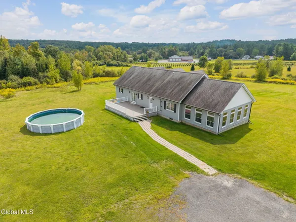 $530,000 | 113 Bluebird Lane, Gloversville, NY 12078