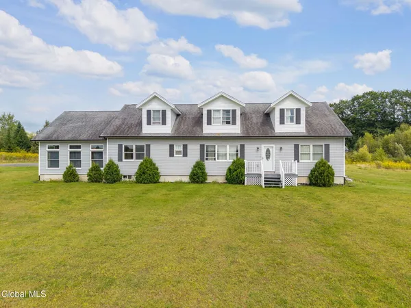 $530,000 | 113 Bluebird Lane, Gloversville, NY 12078