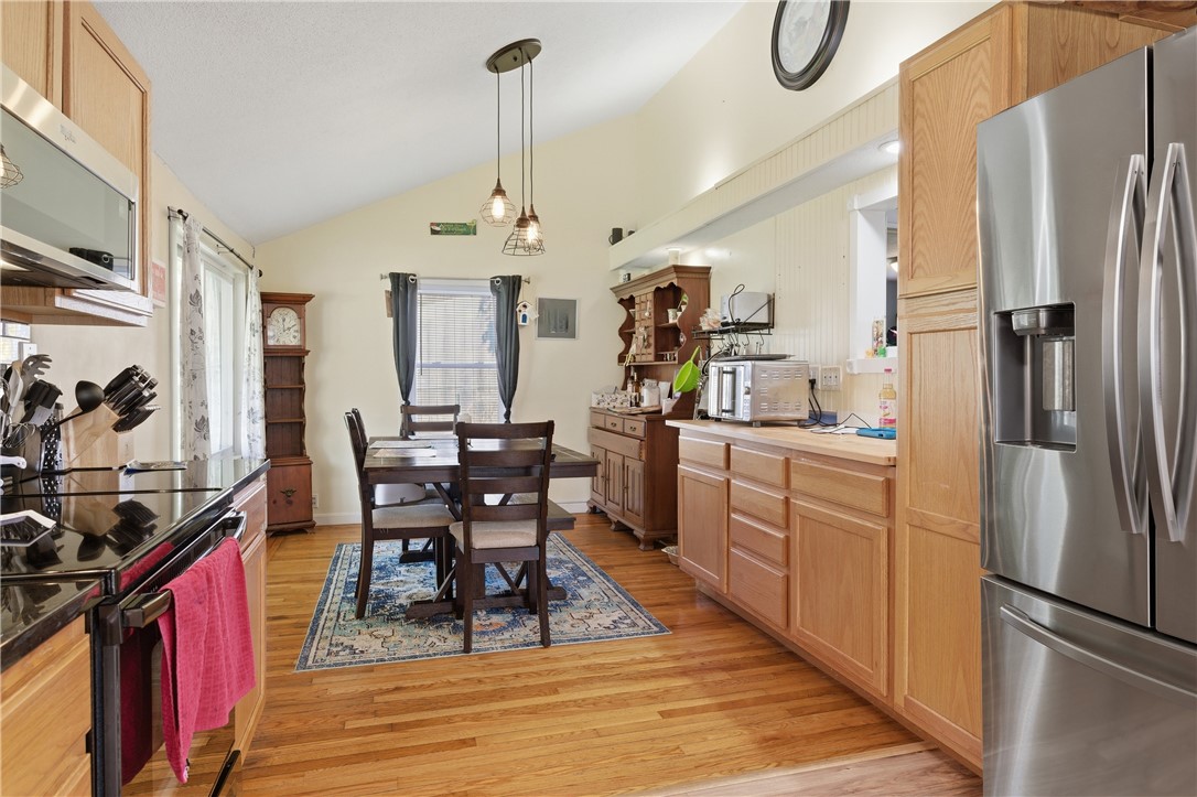 48 Overlea Road North Smithfield, RI 02896 - Photo 6 of 38