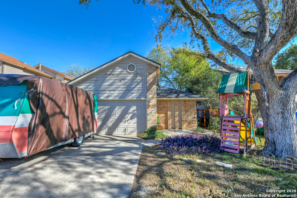 15010 Spring Shower San Antonio, TX 78247 - Photo 4 of 27 a view of outdoor space and entertaining space