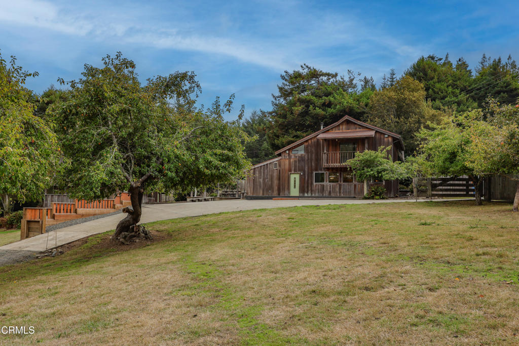31600 Little Valley Road Fort Bragg, CA 95437 - Photo 45 of 75 BK6A3220 copy