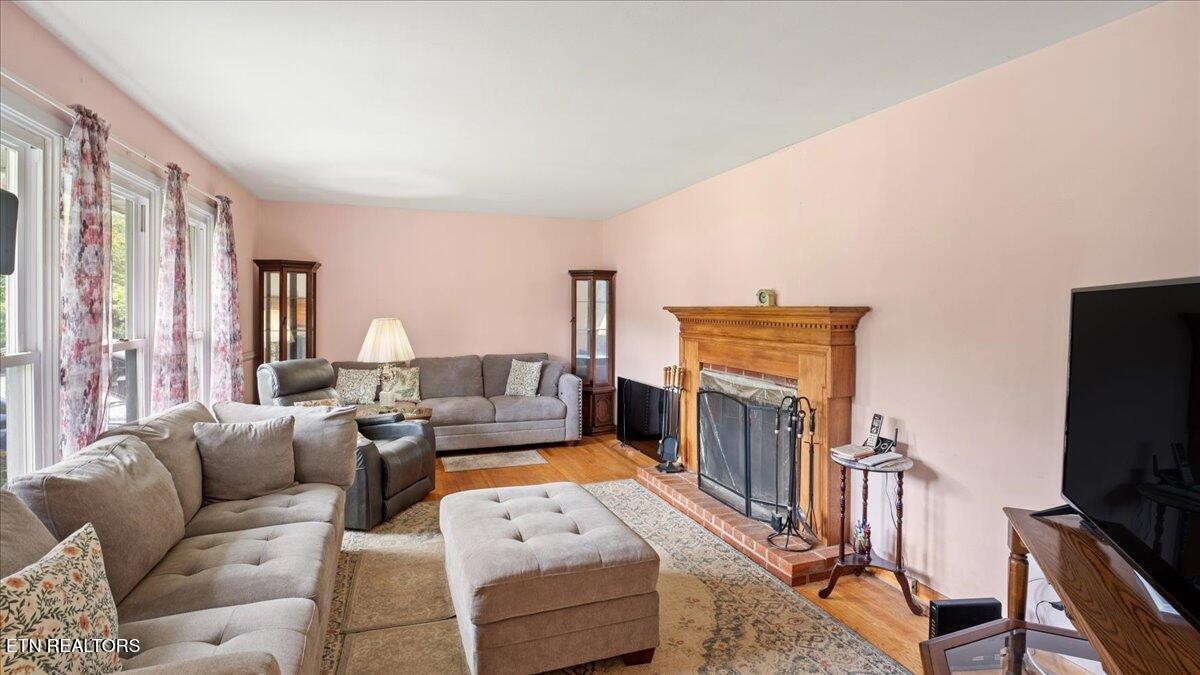 512 Smoky View Road Knoxville, TN 37920 - Photo 6 of 36 Gallery Image 6