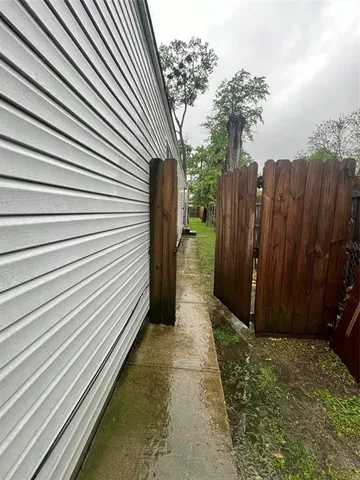 $1,000 | Undisclosed Address, Garland, TX 75040