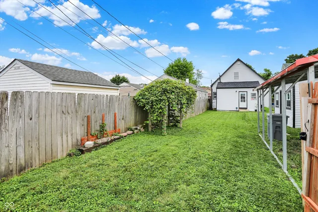 $1,595 | 1035 Albany Street, Indianapolis, IN 46203