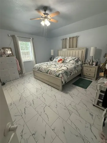 $329,990 | 968 Red Town Road, Elgin, TX 78621