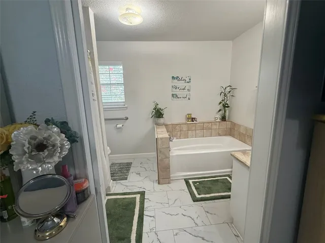 $329,990 | 968 Red Town Road, Elgin, TX 78621