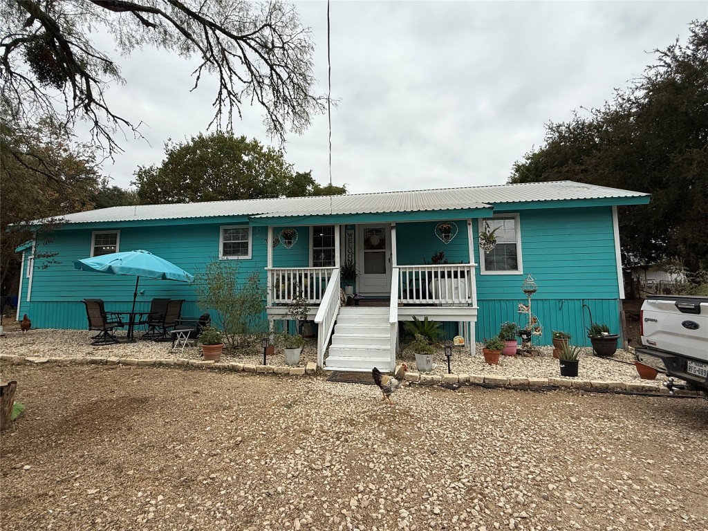 968 Red Town Road Elgin, TX 78621 - Photo 2 of 36 View of front of home featuring a porch
