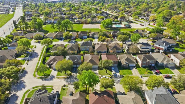 $250,000 | 2830 Fox Mountain Drive, Spring, TX 77386