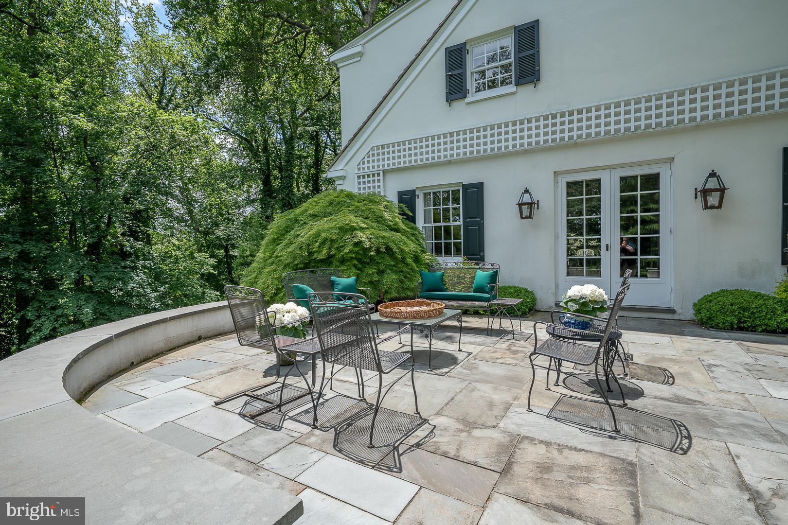 1109 Brynlawn Road Villanova, PA 19085 - Photo 12 of 93 Capped wall for addt'l seating