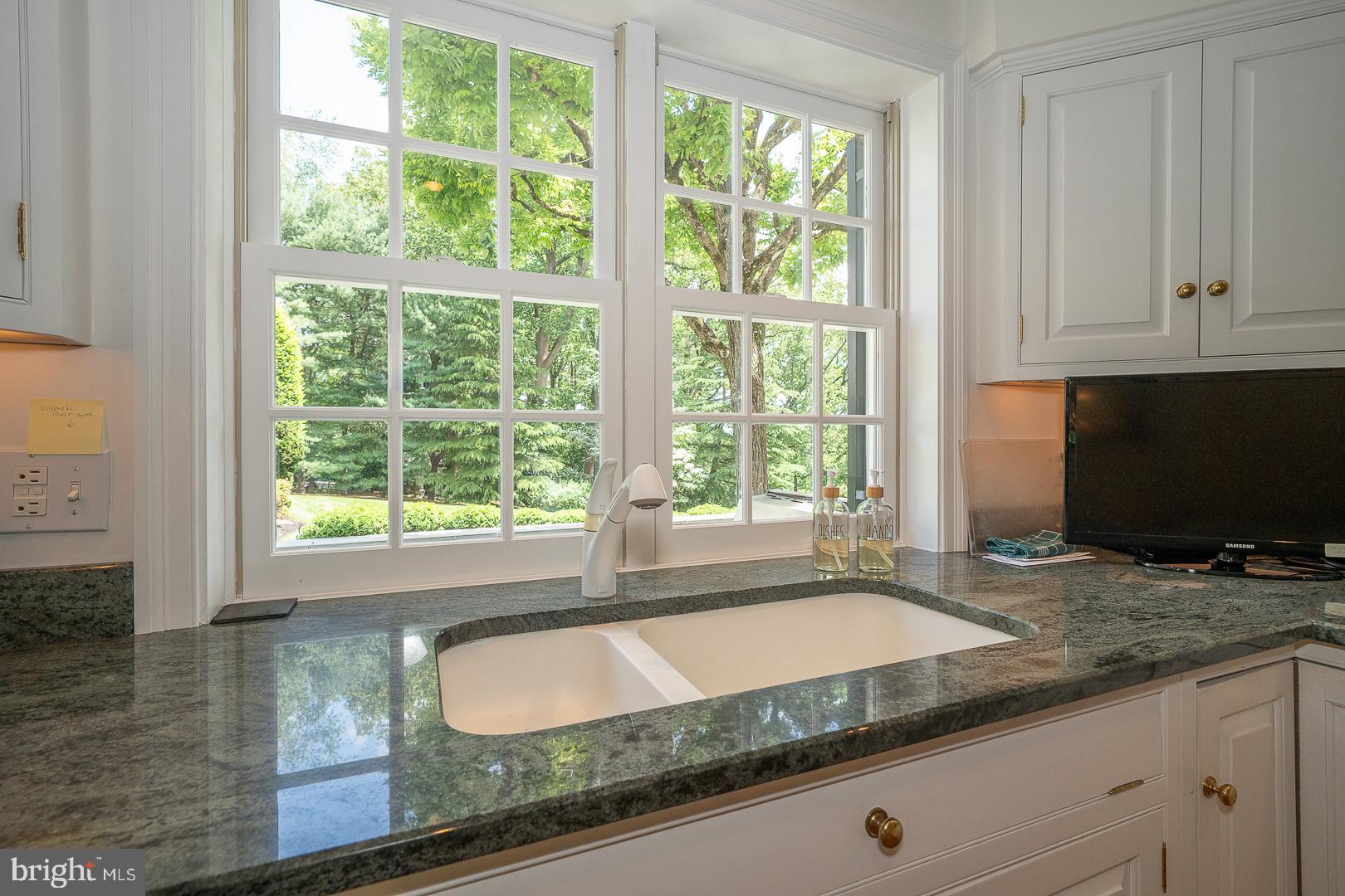 1109 Brynlawn Road Villanova, PA 19085 - Photo 35 of 93 Granite countertops