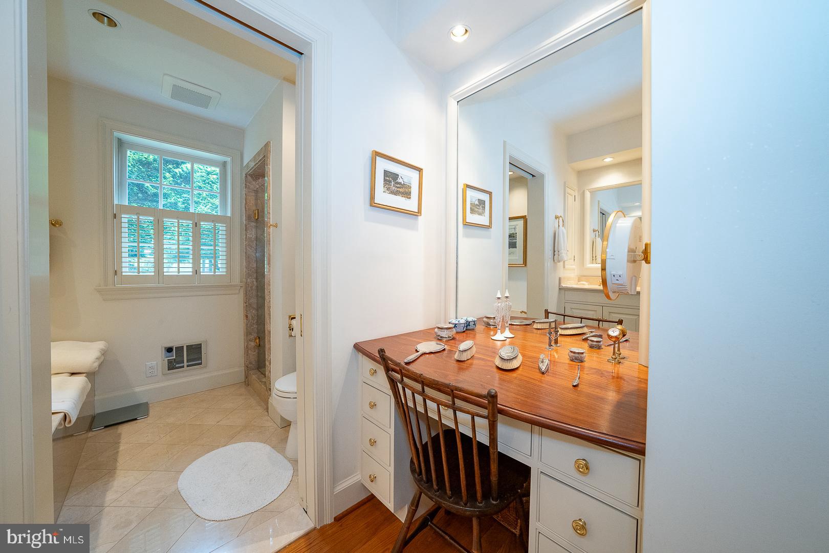 1109 Brynlawn Road Villanova, PA 19085 - Photo 55 of 93 Vanity