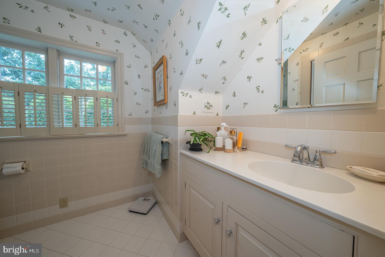 1109 Brynlawn Road Villanova, PA 19085 - Photo 65 of 93