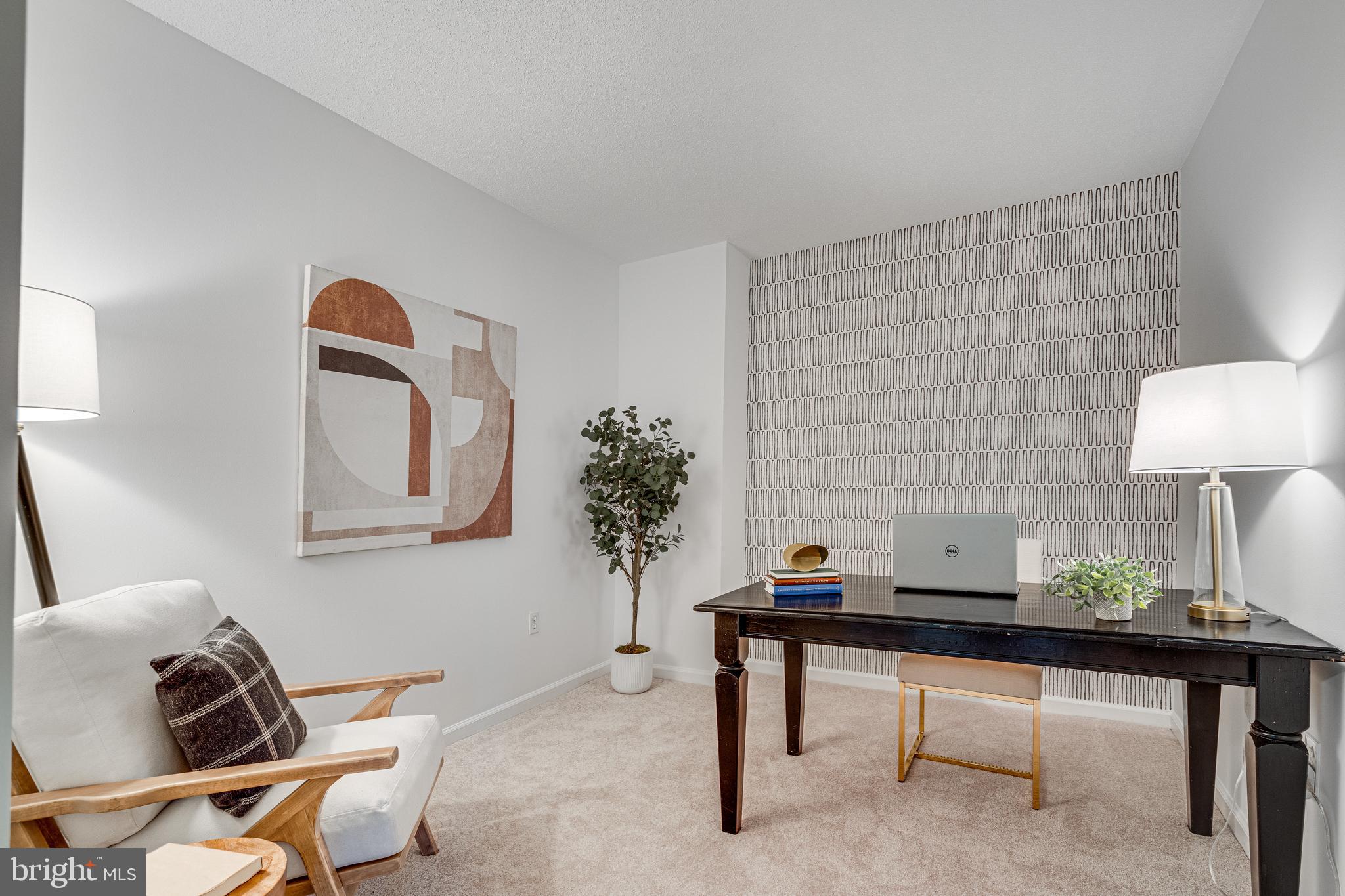 2726 Gallows Road, Unit 609 Vienna, VA 22180 - Photo 19 of 37 Bonus room!