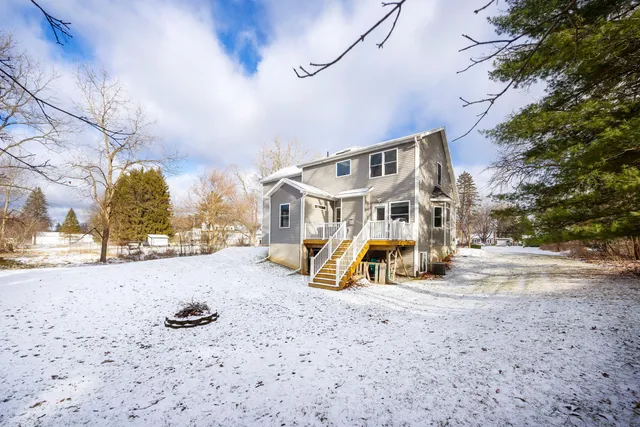 $619,000 | 418 1/2 Wilkinson Street, Chelsea, MI 48118