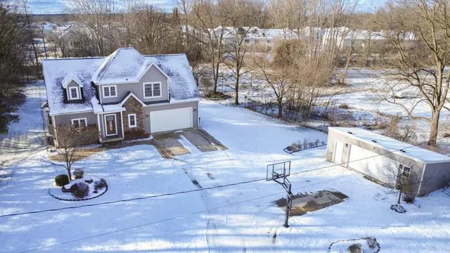 $619,000 | 418 1/2 Wilkinson Street, Chelsea, MI 48118