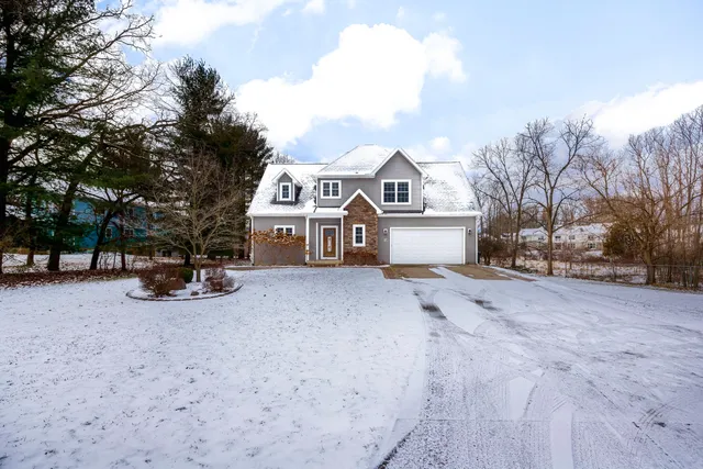 $619,000 | 418 1/2 Wilkinson Street, Chelsea, MI 48118