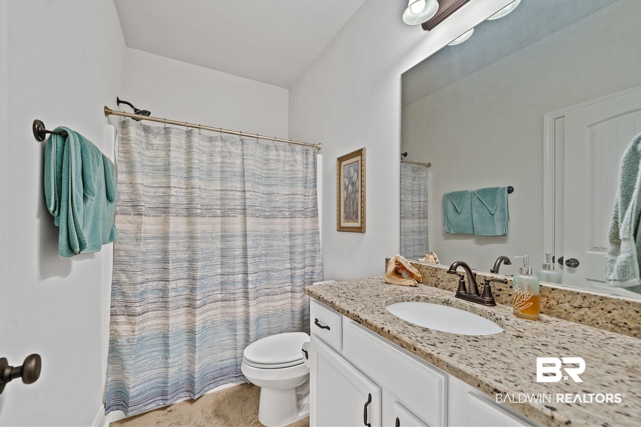 1379 Surrey Loop Foley, AL 36535 - Photo 18 of 36 Guest bath
