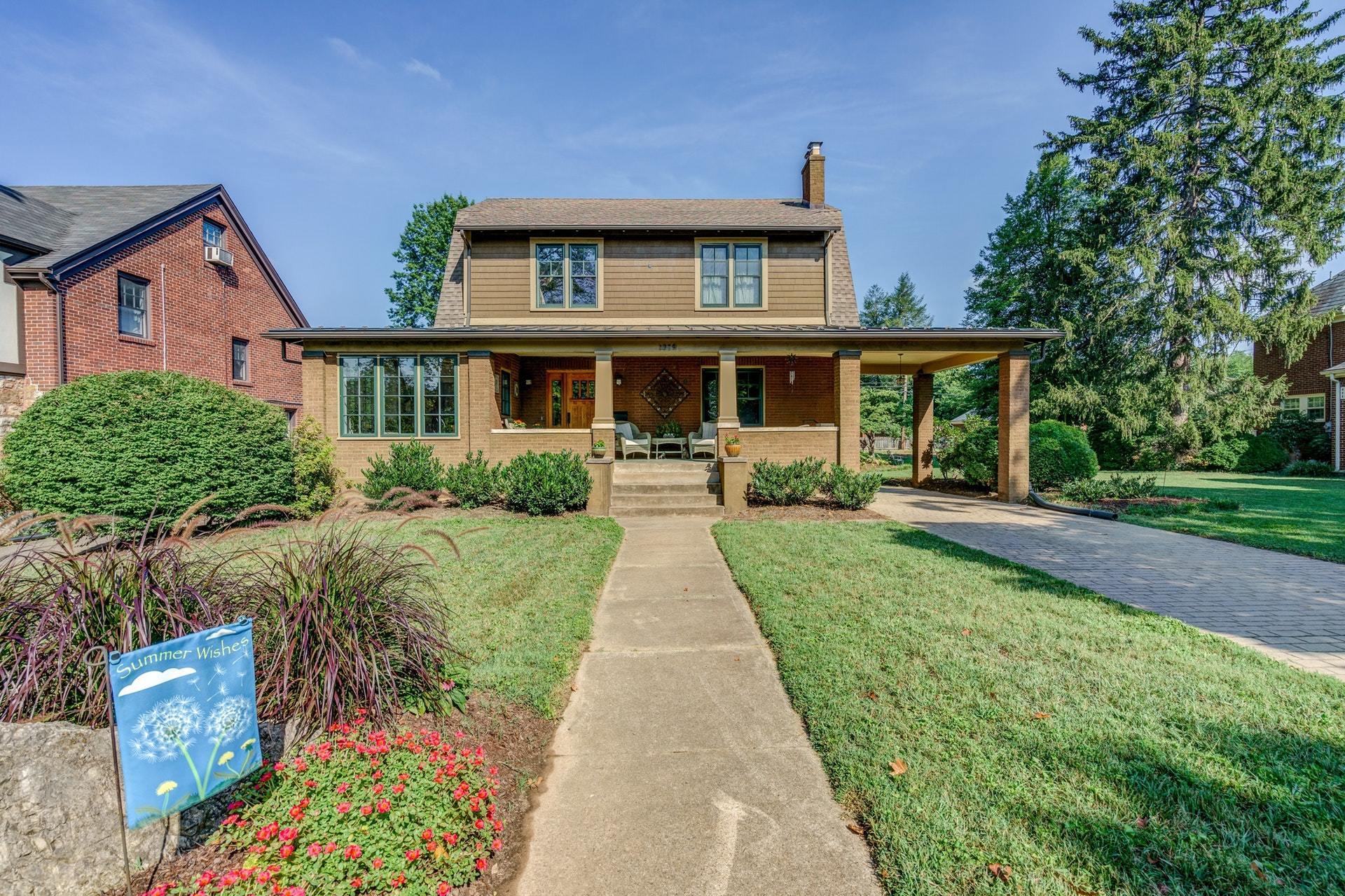 1859 Blenheim Road Southwest Roanoke, VA 24015 - Photo 3 of 49 003-324110-1859 Blenheim Road Southwest