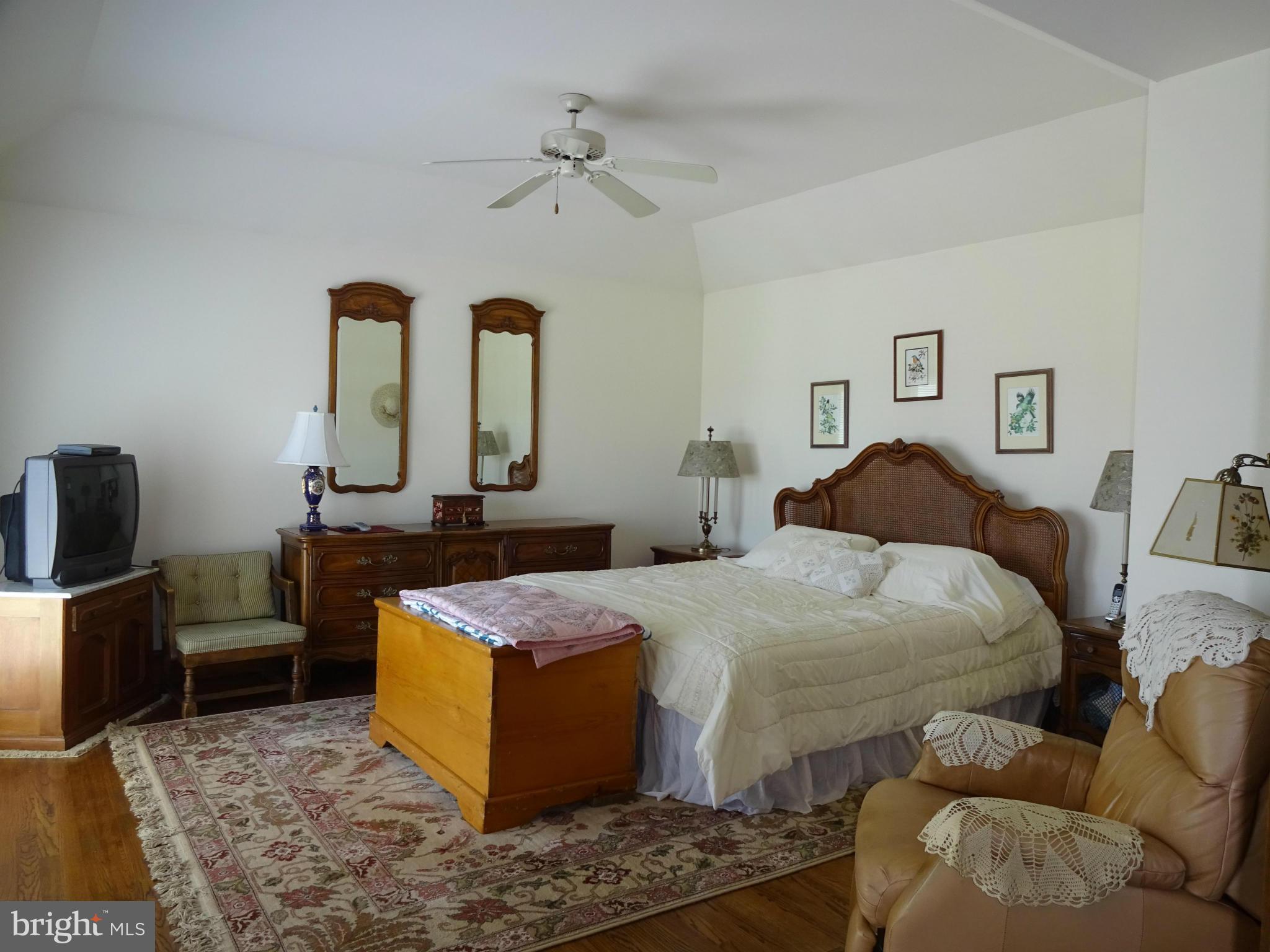 1665 Town Point Road Cambridge, MD 21613 - Photo 19 of 30 Bedroom