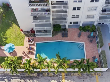 $399,000 | 200 South Birch Road, Unit 906, Fort Lauderdale, FL 33316