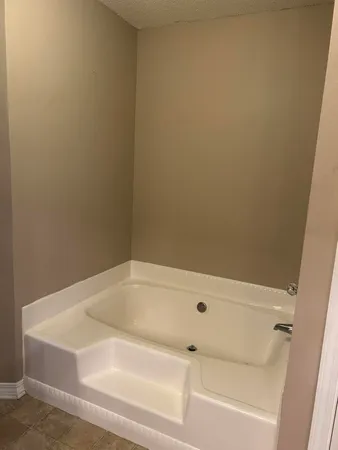 $289,500 | 2065 Winners Circle, Cantonment, FL 32533