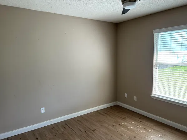 $289,500 | 2065 Winners Circle, Cantonment, FL 32533