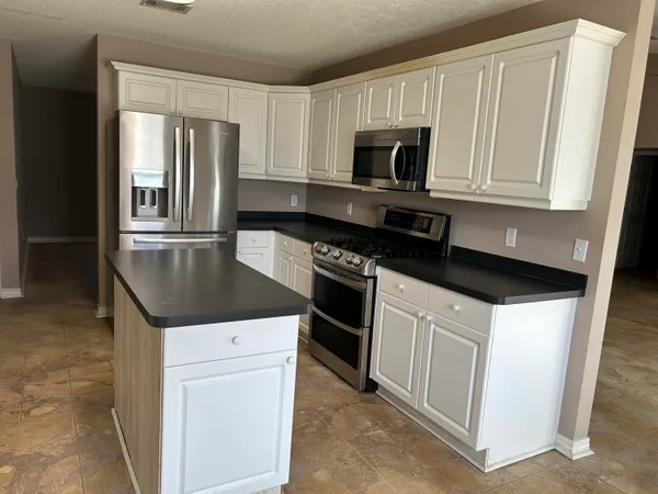 $289,500 | 2065 Winners Circle, Cantonment, FL 32533