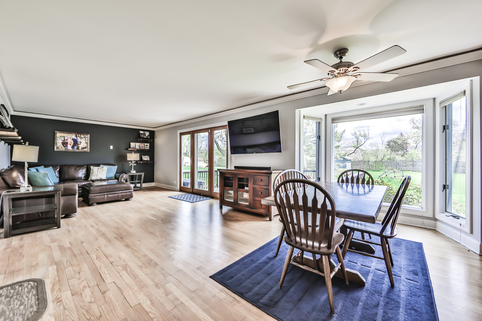 8001 William Drive Willowbrook, IL 60527 - Photo 14 of 44