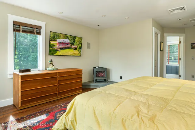 $735,000 | 207 Small Road, New Kingston, NY 12459