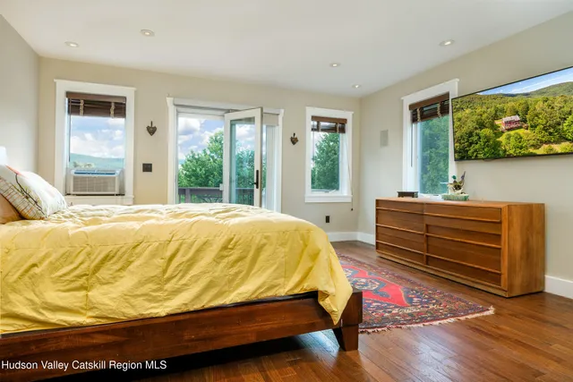 $735,000 | 207 Small Road, New Kingston, NY 12459