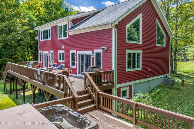 $735,000 | 207 Small Road, New Kingston, NY 12459